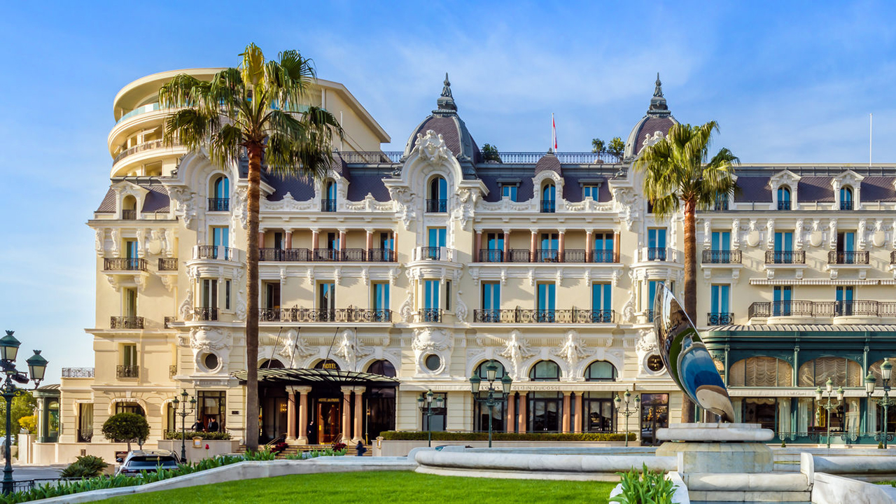 Le Louis XV, Alain Ducasse, Monaco, reachable by yacht tender